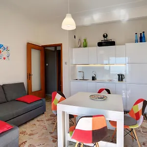 Appartamento Floor Bentivoglio, Aeroporto di Catania Fontana Rossa